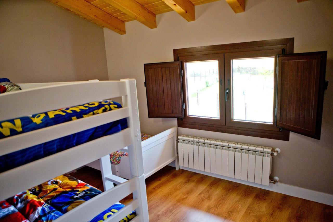 Ca Roxa Villa Pravia Exterior photo